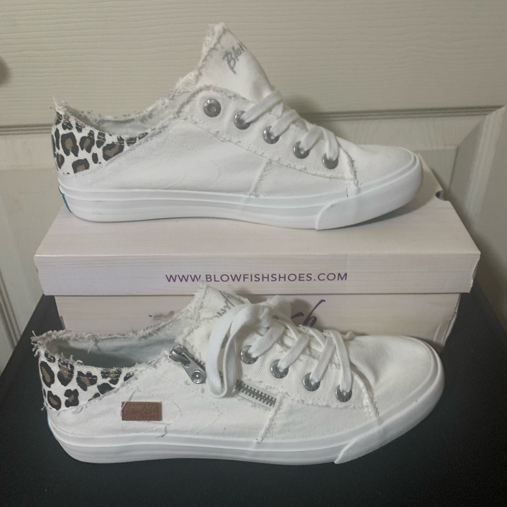 Blowfish Malibu Sneakers Size 10